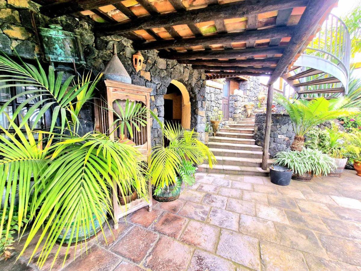 Loros Icod De Vinos By Hrtenerife Net Santa Cruz de Tenerife