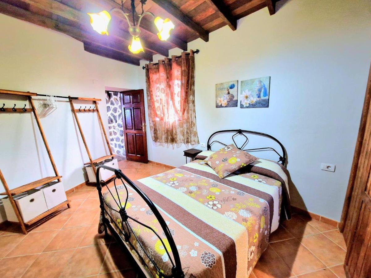 Loros Icod De Vinos By Hrtenerife Net Villa Santa Cruz de Tenerife