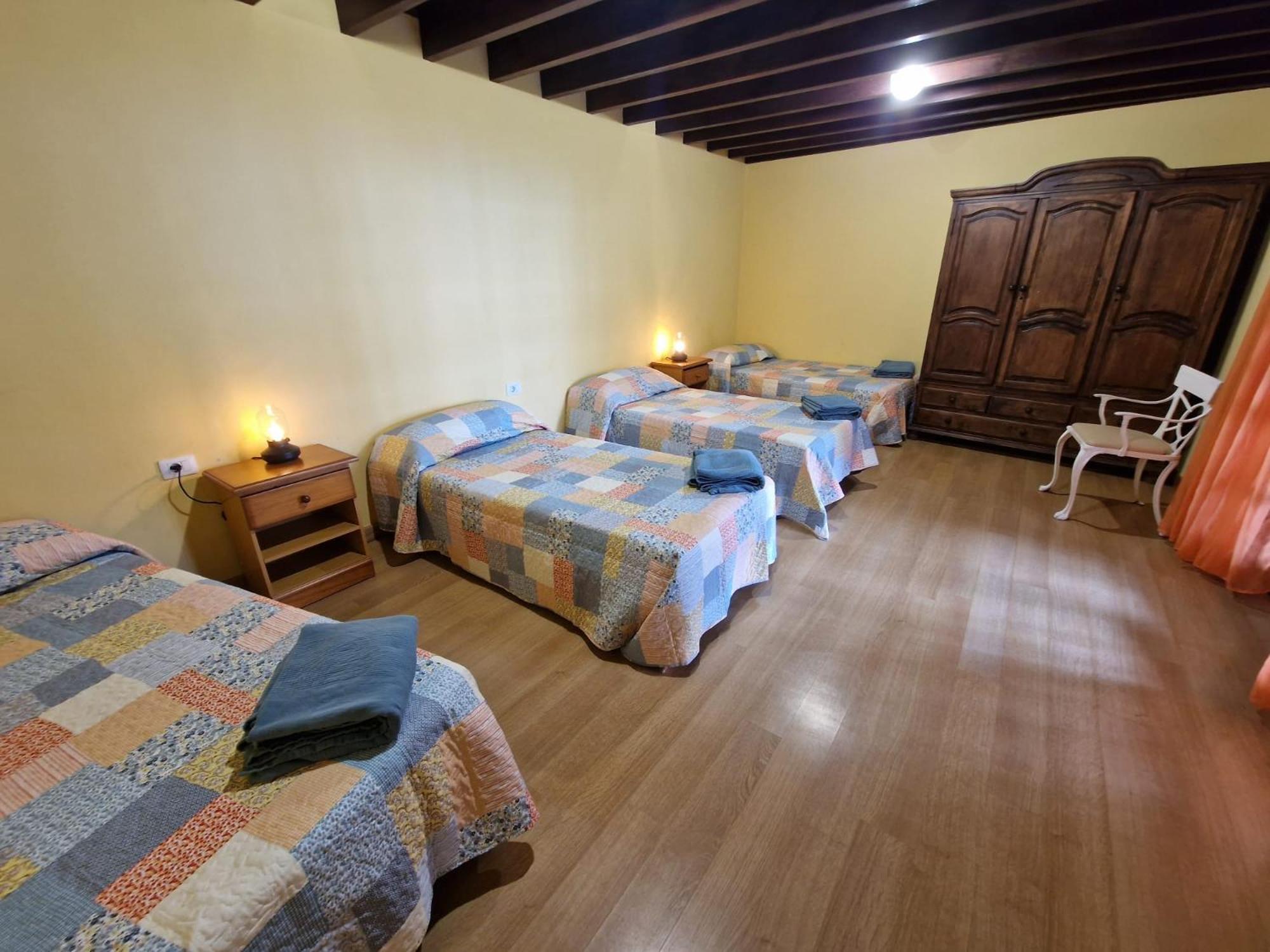Villa Loros Icod De Vinos By Hrtenerife Net
